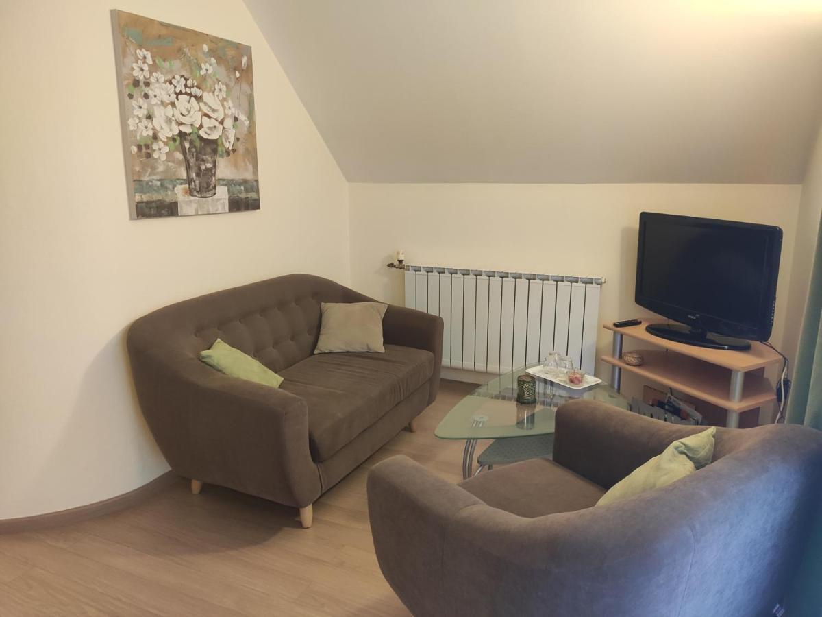 לינה וארוחת בוקר רסטובקה House Biba & Leona מראה חיצוני תמונה