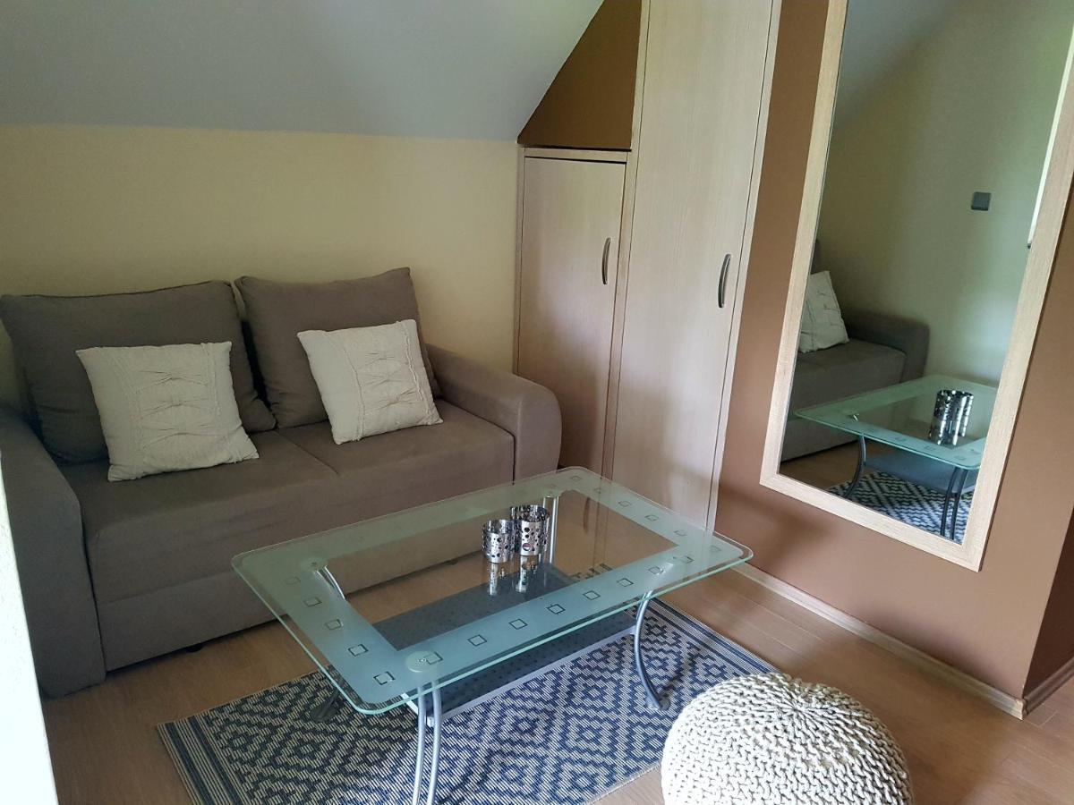 לינה וארוחת בוקר רסטובקה House Biba & Leona מראה חיצוני תמונה